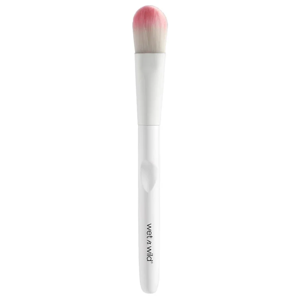 foundation brush in essential makeup tools
