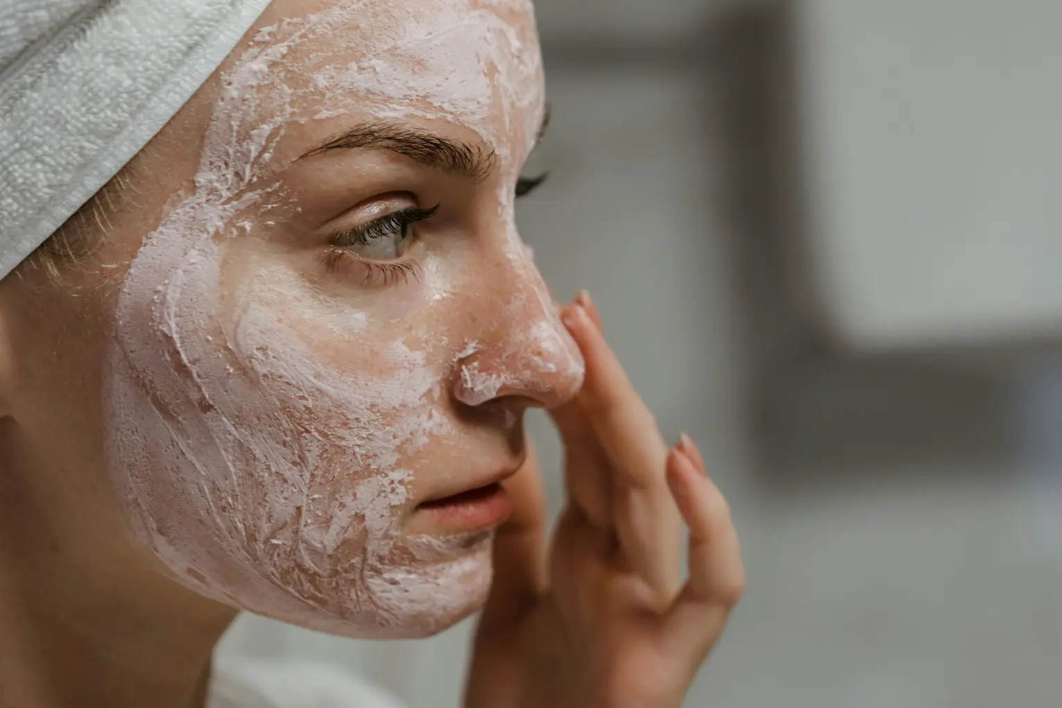 Prevent Foundation from Looking Cakey or Patchy